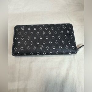 Coach Men's Accordion Wallet PVC Diamond Foulard Print.